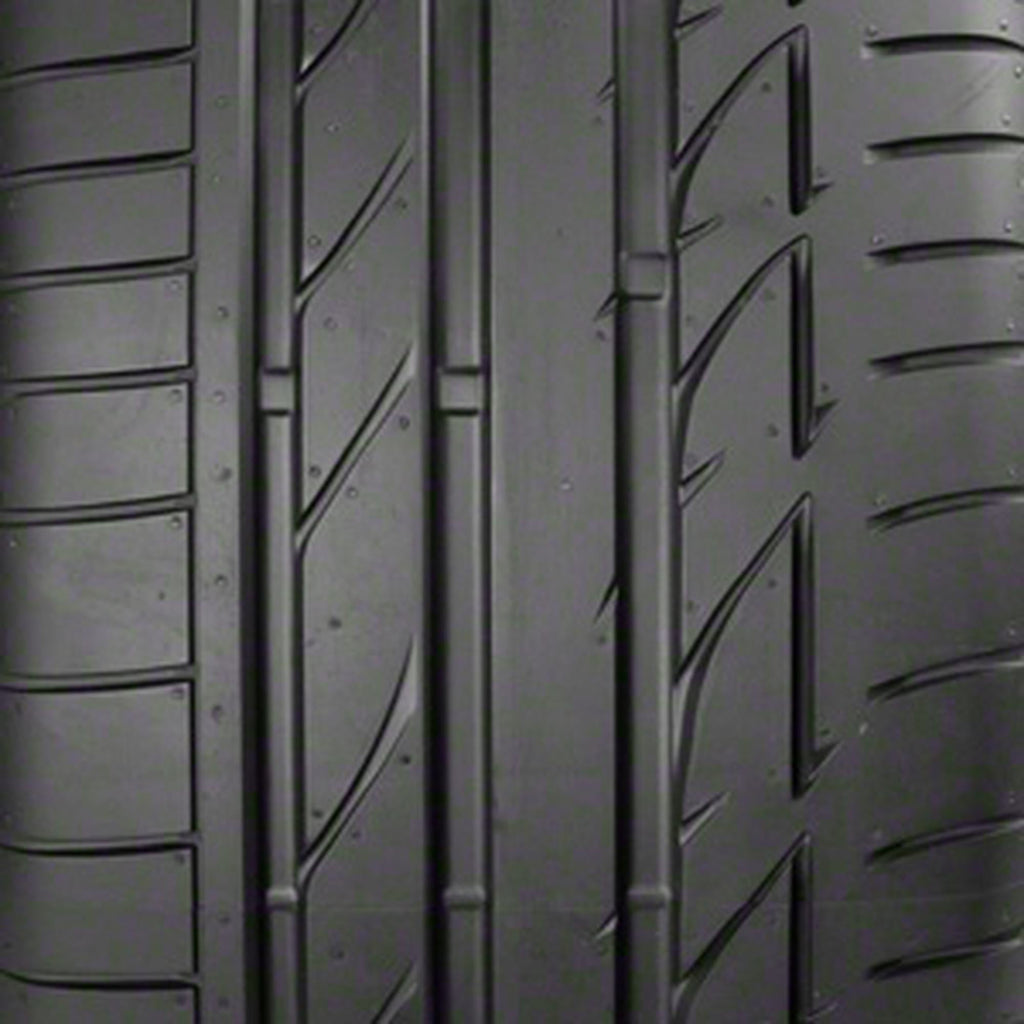 Summer 215/45R20 95W XL passenger tires